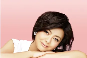 薬師丸ひろ子&小泉今日子が新春ドラマで共演!