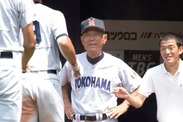 【写真を見る】監督として最後の大会となった'15年高校野球神奈川大会準決勝時の渡辺監督