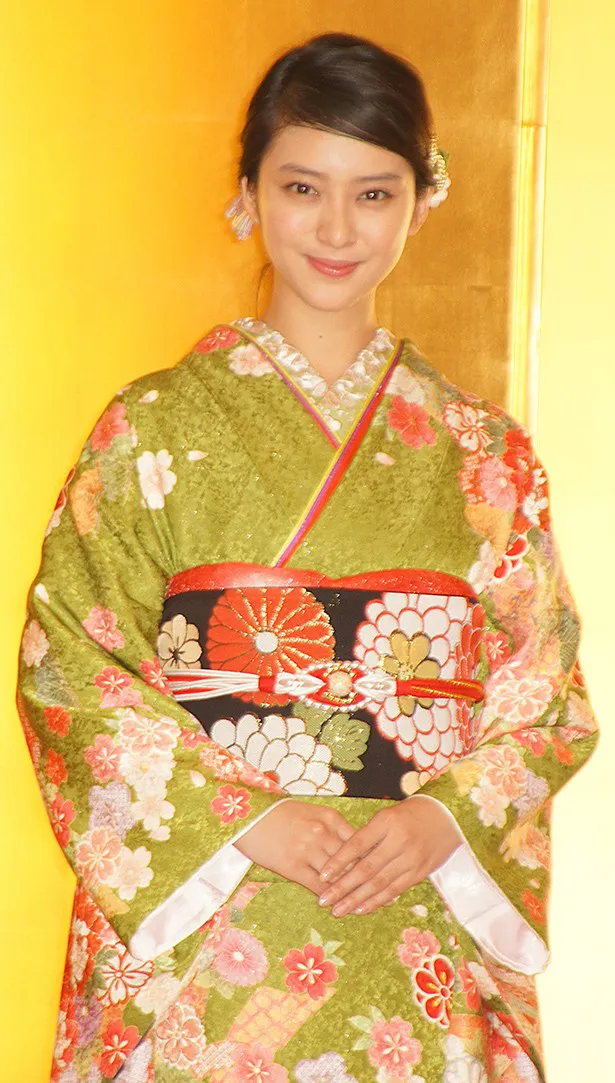 画像 武井咲 剛力彩芽らオスカー女優が晴れ着で競演 1 40 Webザテレビジョン