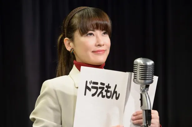 大山のぶ代を演じる鈴木砂羽。「女性としての大山のぶ代さんに入っていきたい」と役への情熱を語った