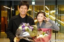 「オトナ女子」篠原涼子&江口洋介がクランクアップ