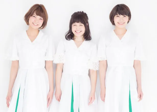 NegiccoはKaede、Nao☆、Megu（左から）の3人組