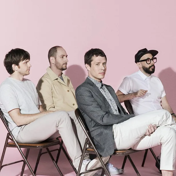 【写真を見る】OK Goは世界的人気を誇る4人組