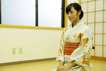 藤田奈那が妖しげなイケメンにどっぷりのめり込む!?