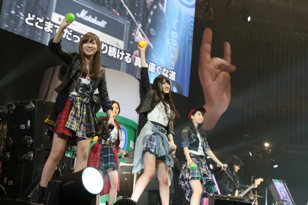 「GUM ROCK FES. In 日本武道館」に出演したHKT48