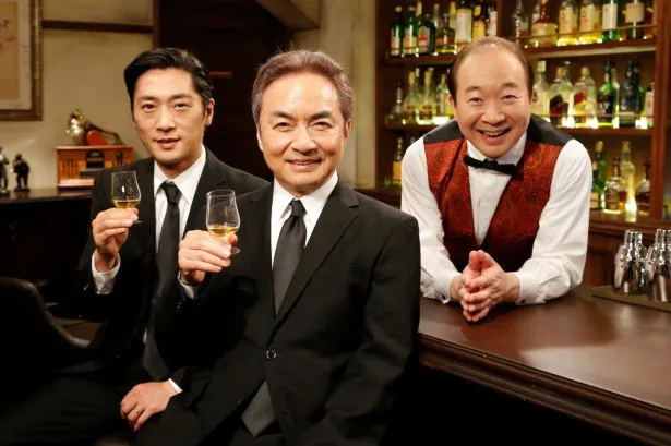 「BARレモン・ハート」のシーズン2が放送決定。初回には西郷輝彦(中央)と松田賢二(左)がゲスト出演する