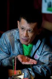 「ディアスポリス」に柳沢慎吾ら出演!気合の眉そり