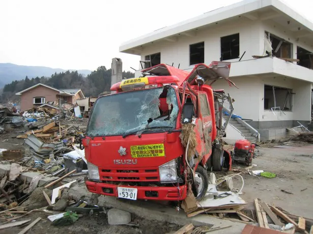岩手・陸前高田市で被災した消防車