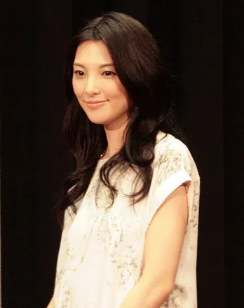 新婚の田中麗奈、プロポーズは「空港で、指輪ケースをパカッと…」