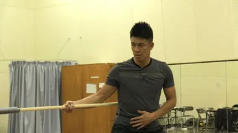 武井壮が「精霊の守り人」の壮絶アクションを体感！