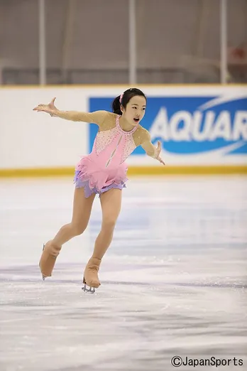 フィギュア、世界ジュニア女王・本田真凜と兄妹に密着