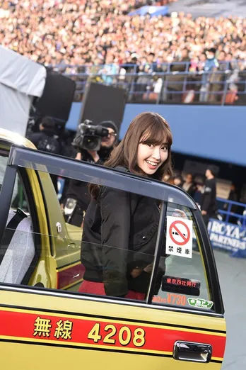 たかみな卒業公演で、こじはる遅刻＆まゆゆバースデー！