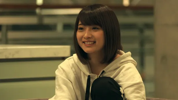 【写真を見る】日本一かわいい女子高校生のりこぴんは誰と恋に？