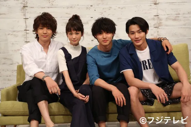 7月スタートの新ドラマ「好きな人がいること」に出演が決まった（左から）三浦翔平、桐谷美玲、山崎賢人、野村周平