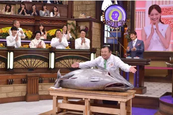 林修、瀬戸康史らが巨大マグロ登場にビックリ!?