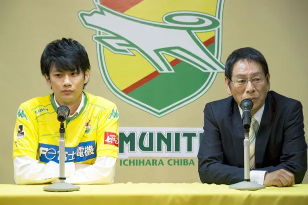 馬場は「大杉漣さんが一人で、サッカーが好きだった少年心を取り戻して『行け！　行け！』と言っているのがかわいい」と好きなシーンを明かした