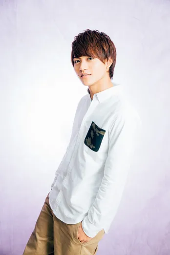 藤田富の魅力満載！クール＆キュートなグラビア全20枚一挙だし！