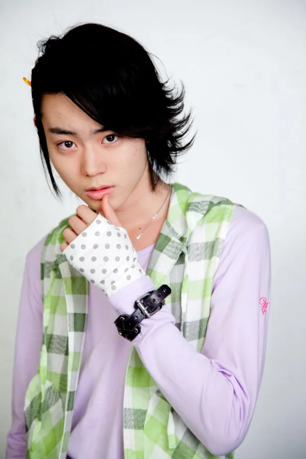 「仮面ライダーW」でフィリップ役の菅田将暉は、仮面ライダーシリーズ最年少で主演を務めた