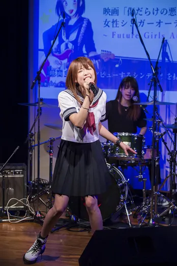 「傷だらけの悪魔」が平成生まれの“ギタ女”を募集!