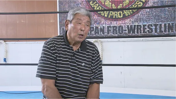 【写真を見る】当時猪木サイドのセコンドについていた元プロレスラー・坂口征二が証言！