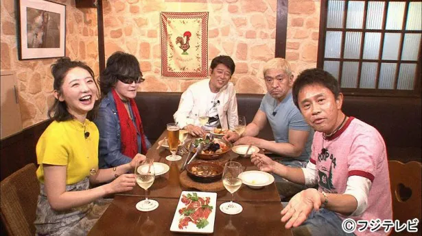 「ダウンタウンなう」の「本音でハシゴ酒」企画にX JAPAN・Toshl(左から2番目)が登場
