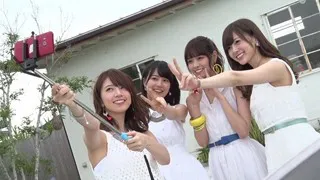 乃木坂46の15thシングルジャケ写はメンバーが自撮り合い!