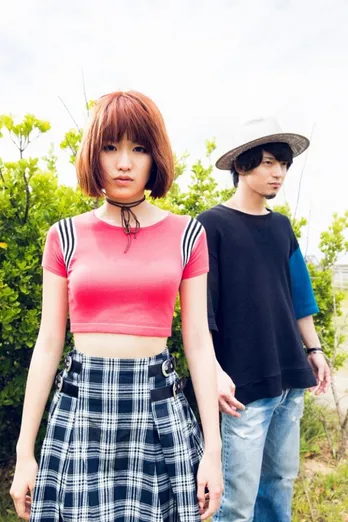 anderlustが“YEN TOWN BAND”の名曲をカバー!