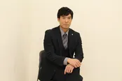 「刑事7人」で警視庁捜査一課12係・係長の沙村康介を演じる高嶋政宏