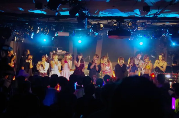 セクシー女優たちが生歌を披露する音楽イベント「Milgene Sonic!2016」(ミルジェネソニック！)