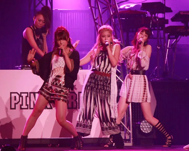 Berryz工房(無期限活動停止中)・雅ちゃん(夏焼雅)による新ボーカルグループの名称が「PINK CRES.」(ピンククレス)に決定