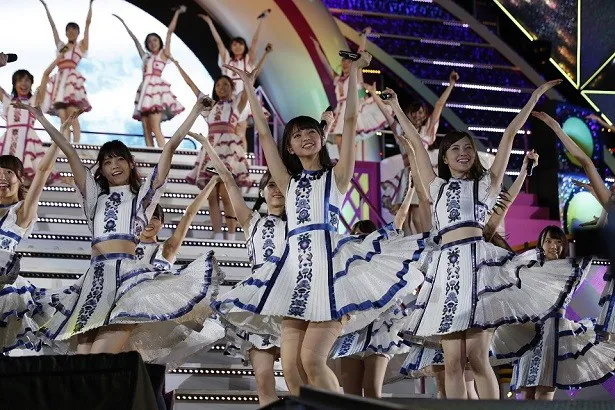 台風の心配をよそに、晴天の中、乃木坂46の4th Year Birthday Liveの最終日が行われ、真夏の全国ツアー2016が幕を閉じた！