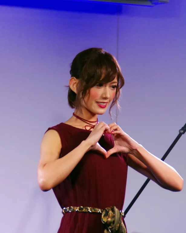 希島は3月5日にワンマンライブを行うことが発表された