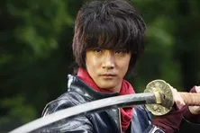 白石隼也を直撃!「彼岸島」撮影のために8kg増