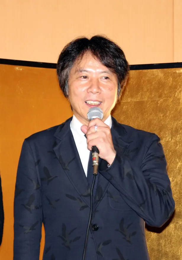 構成・演出を手掛ける岡村俊一氏は「この作品は戦争における正義がテーマです」とコメント