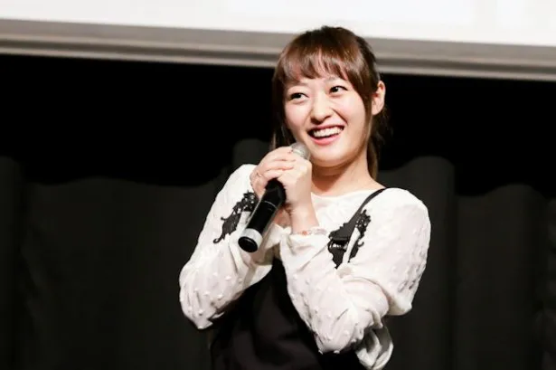 「憧れは綾瀬はるかさん！」と、NMB48元メンバーの三秋里歩がコメント