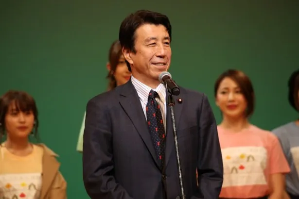 齋藤健農林水産副大臣は、「日本の農業や水産には大きな可能性があります。皆さんに地方の魅力をたくさん知っていただきたい」と語った