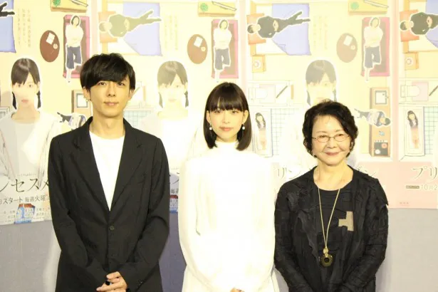 会見に登壇した高橋一生、森川葵、渡辺美佐子(左から)