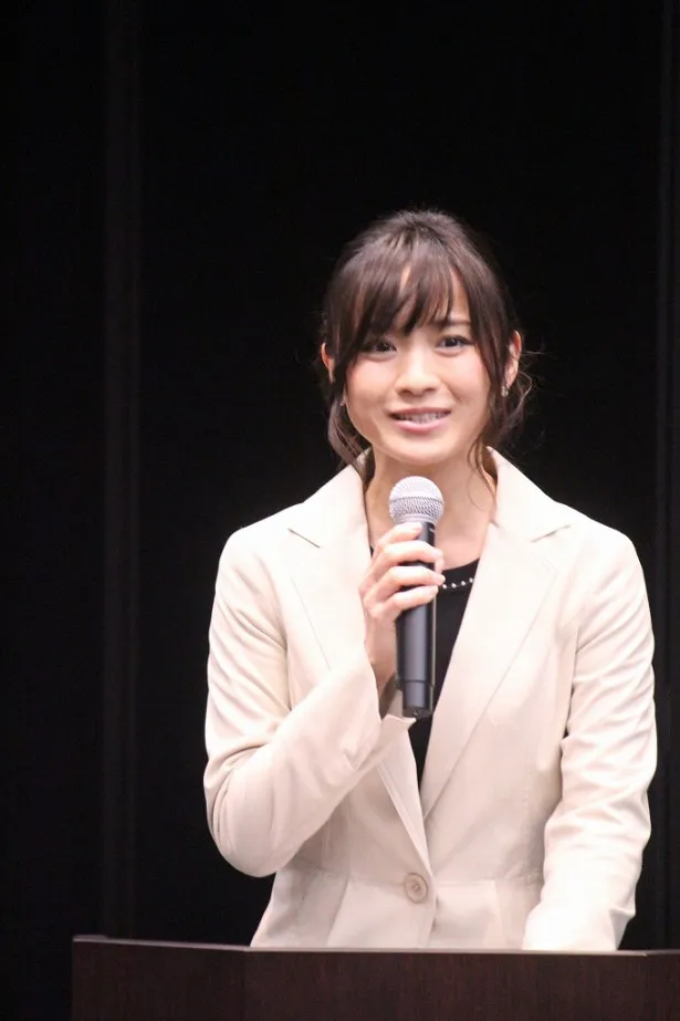 「美の巨人たち」特別試写会の司会を務めた繁田美貴アナ