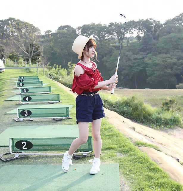 モー娘。えりぽん(生田衣梨奈)が「『ぷっ』すま」に出演。特技に挙げるゴルフのホールインワン対決に挑む！