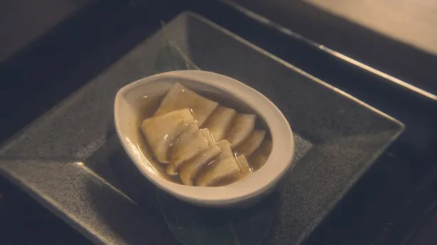 11月25日(金)の第6話には、エリンギをアワビのような食感に変える魔法のレシピが！