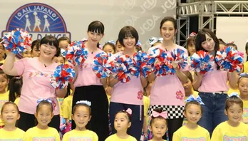 広瀬すず、中条あやみらが満点笑顔でチアダンス！
