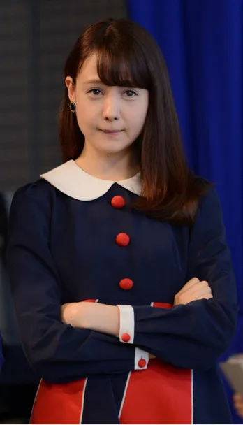 トリンドル玲奈「私だったら、身を引きますね(笑)」