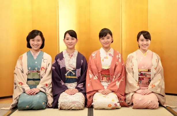 「べっぴんさん」4人娘が晴れ着姿でPR！土村芳、谷村美月、芳根京子、百田夏菜子(写真左から)