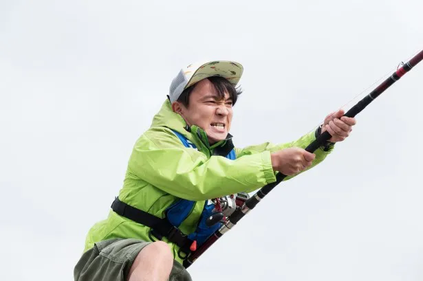 新春ドラマSP内で4月から「釣りバカ日誌　Season2　新米社員　浜崎伝助」の放送決定が発表された。写真は主演の濱田岳