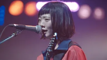 SHISHAMOが初のCM出演で入魂のライブ！