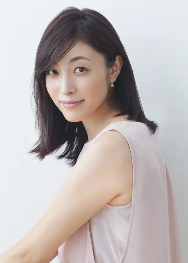 青山倫子のプロフィール 画像 写真