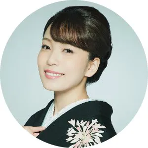 岡ゆう子のプロフィール 画像 写真