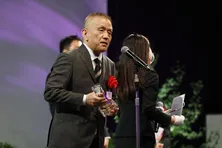 草なぎ剛主演ドラマ受賞で一色伸幸氏、「ドラマは絶対に娯楽でなければ」「本当に心がヘトヘトになった仕事でした」